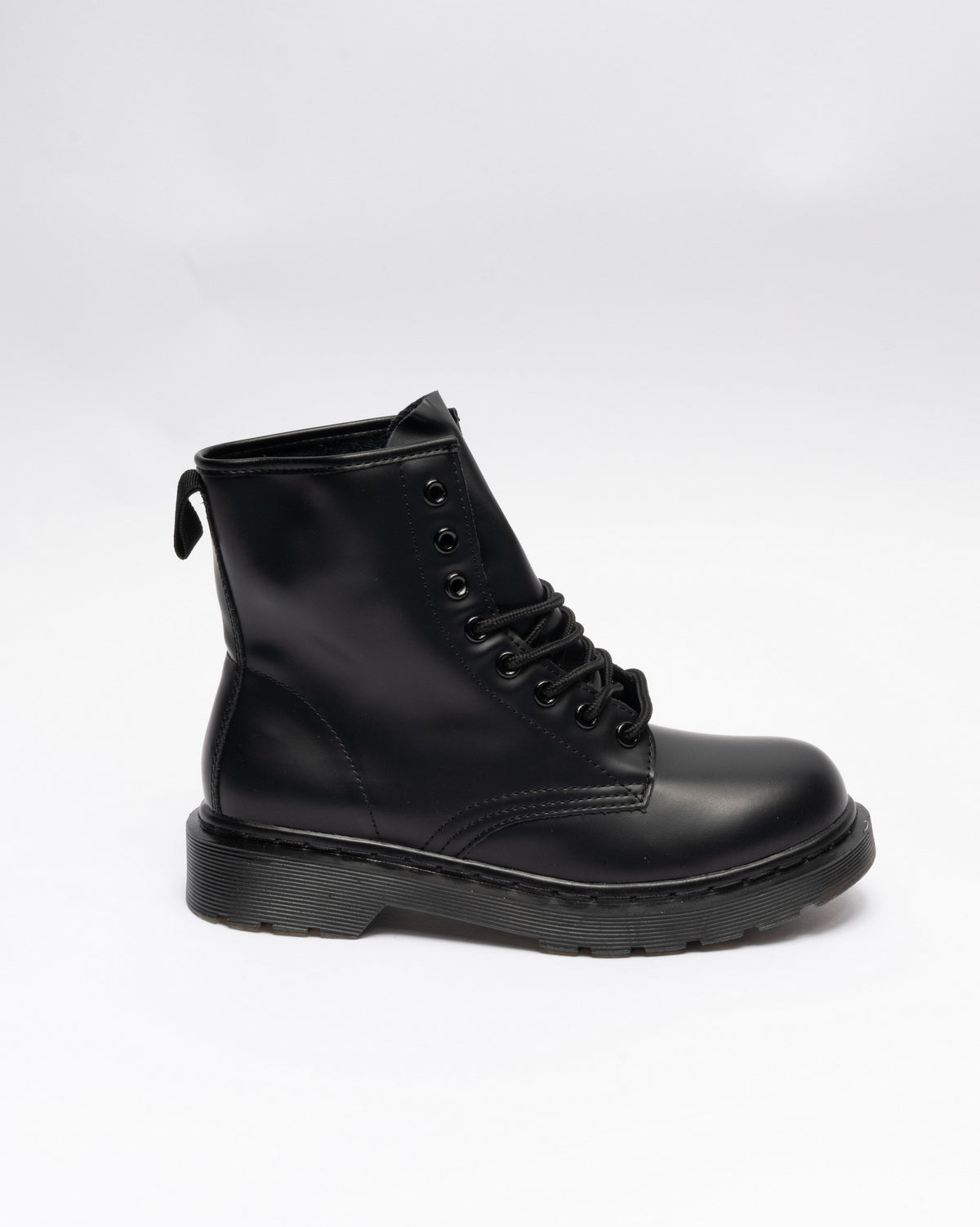 immagine-1-sstore-stivaletto-anfibio-in-ecopelle-nero-stivaletti-mt88_nero