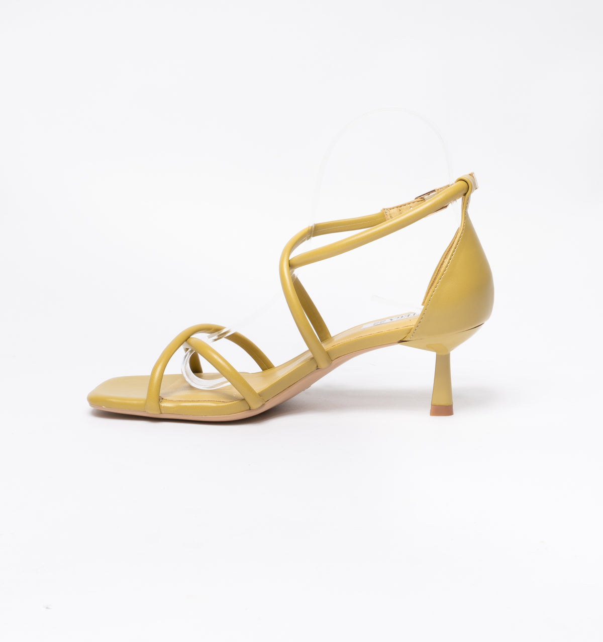 Sandali con fascette  intrecciate in ecopelle-Senape