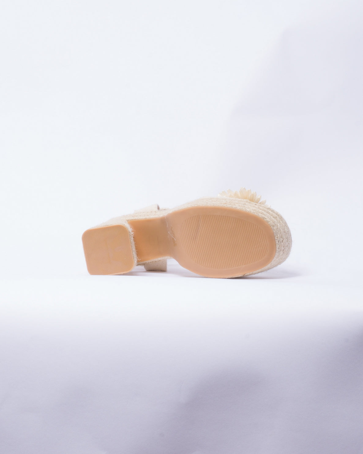 Sandalo in tessuto con decoro floreale - Beige