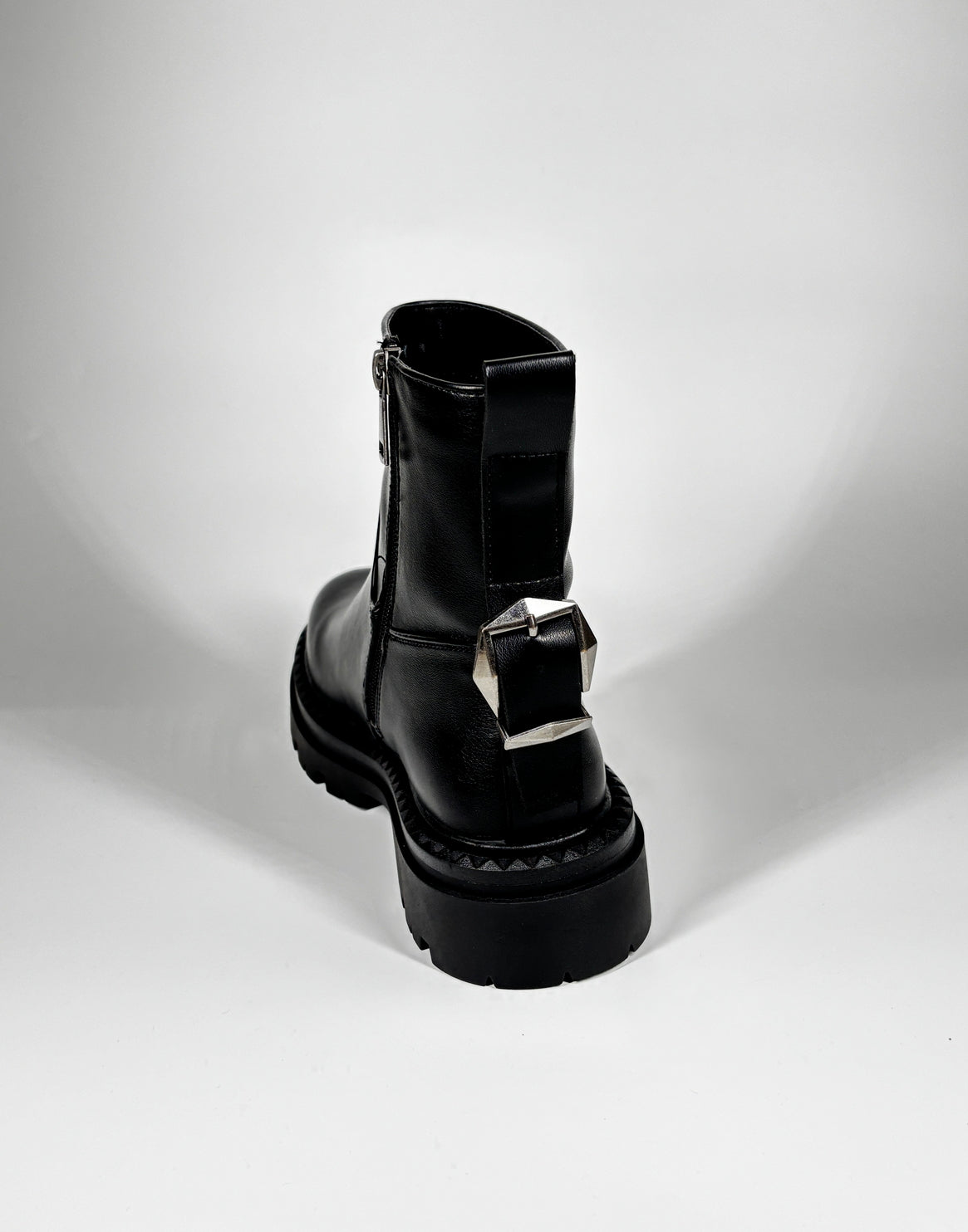 Stivaletto in ecopelle - Nero