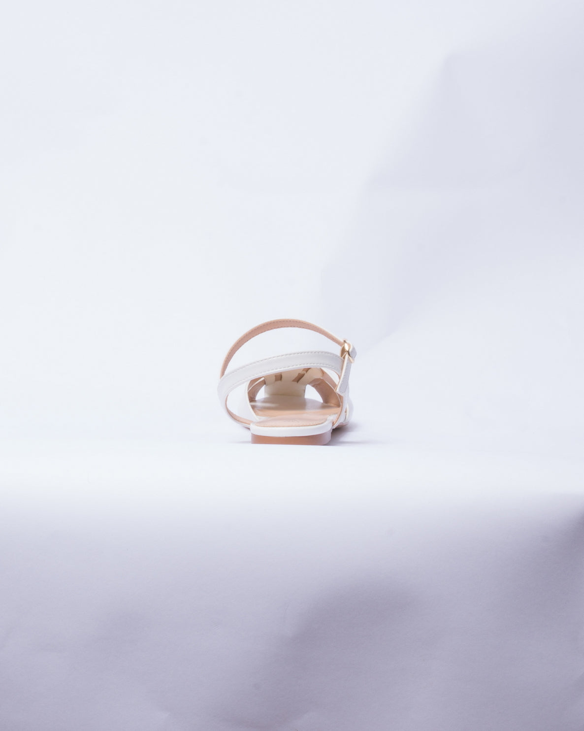 Ballerina in ecopelle a punta rotonda traforata - Bianco