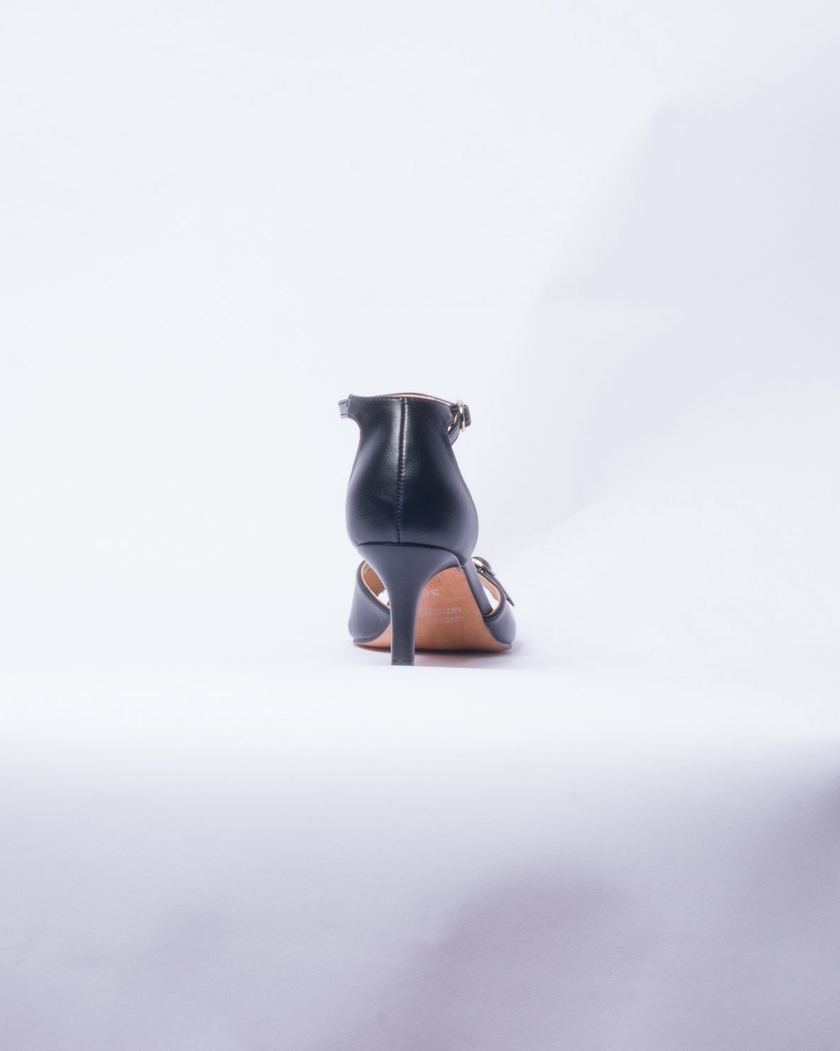 Sandalo Elegante Donna con Tacco Medio – Nero