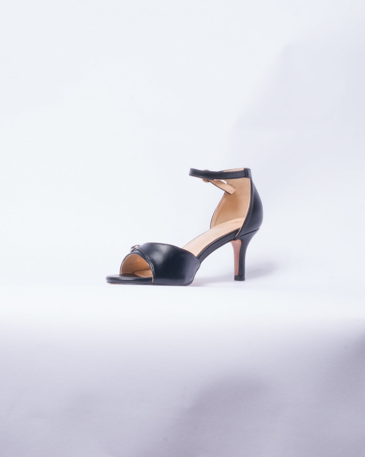 Sandalo Elegante Donna con Tacco Medio – Nero