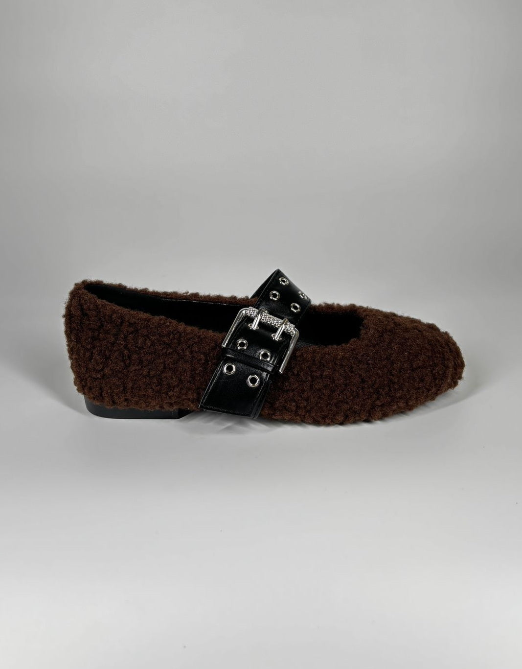 Ballerine teddy con cinturino in ecopelle regolabile - Marrone