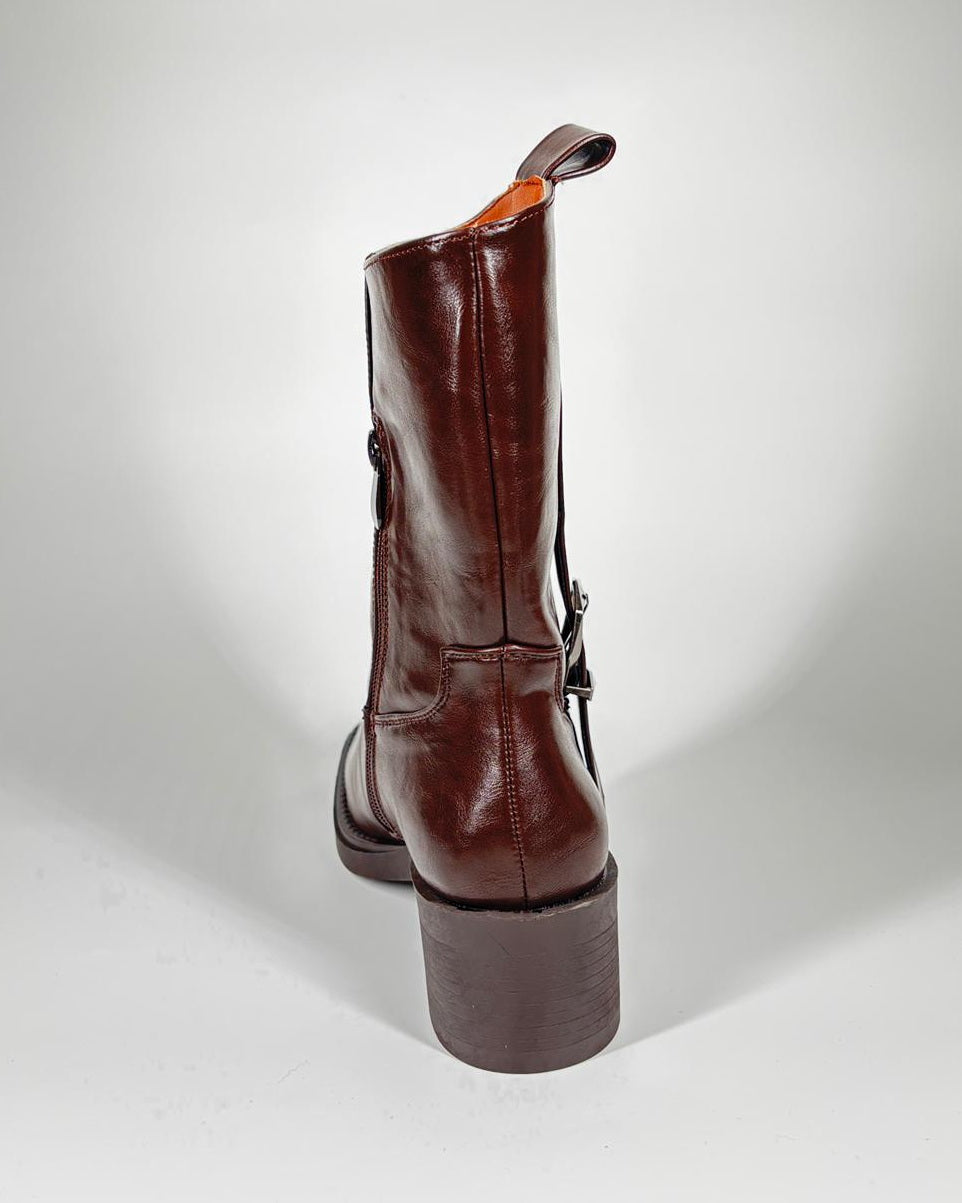 Stivali in ecopelle con Fibbia Biker - Marrone