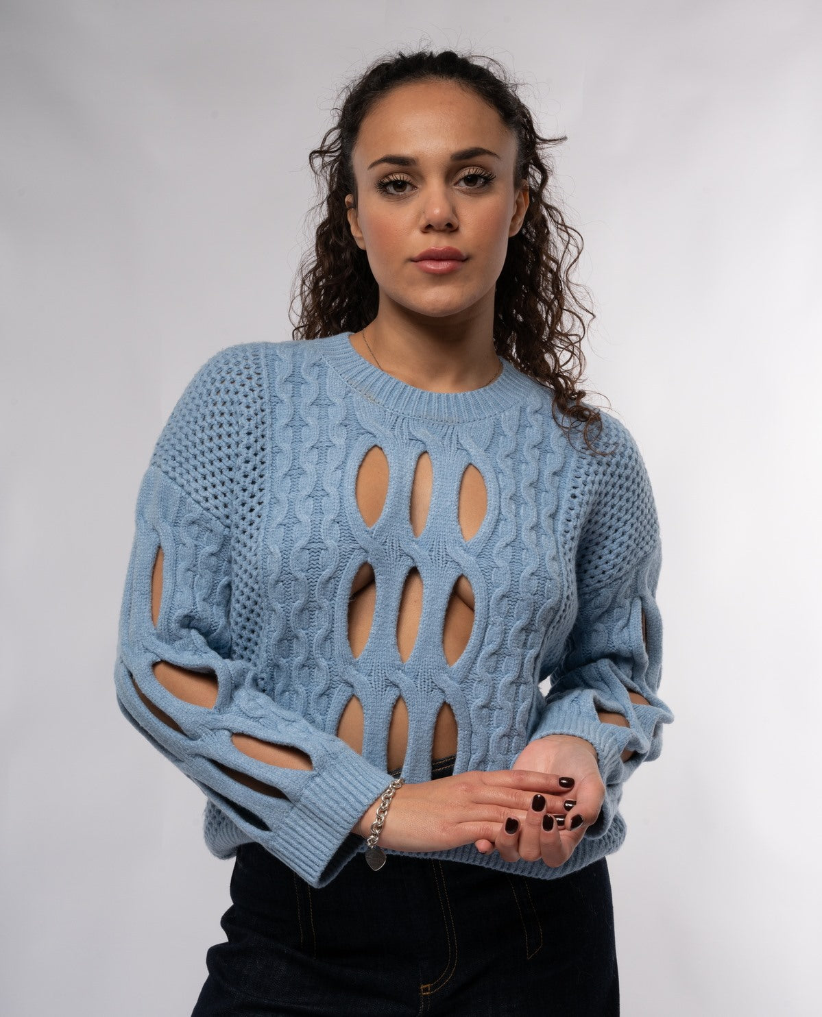 immagine-2-zahjr-maglia-zahjr-a-trecce-traforata-cielo-maglieria-cardigan-53539396_cielo