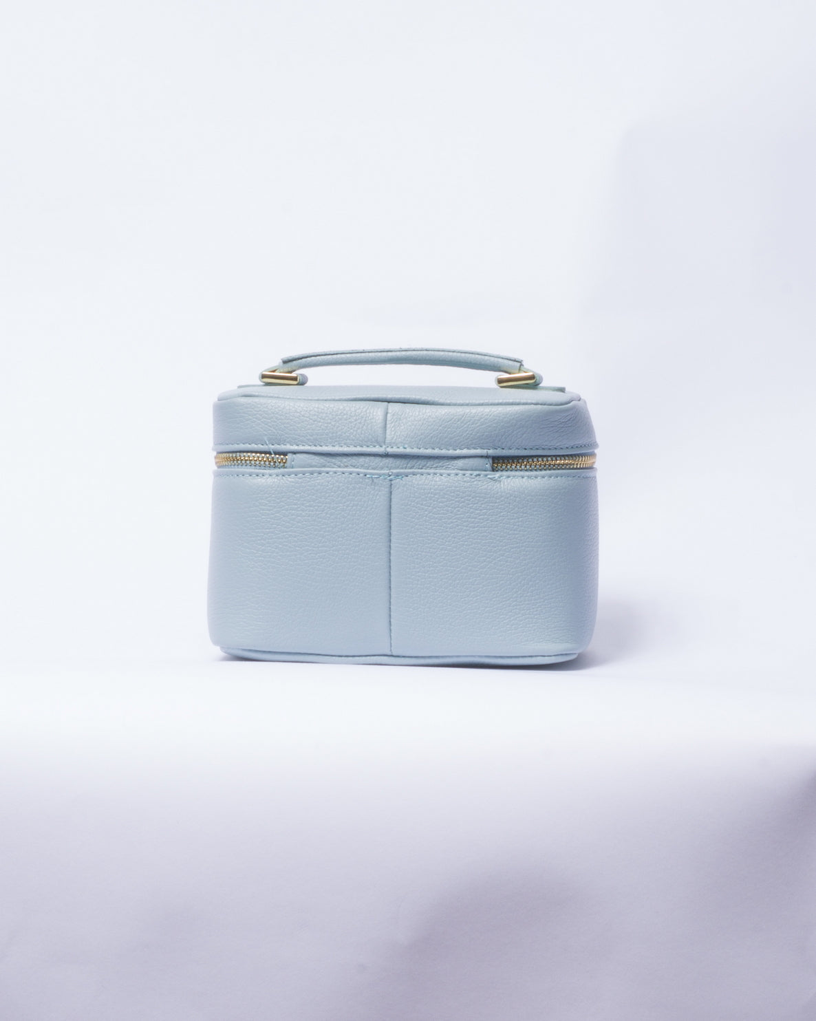 Borsa Beauty Case in Pelle con tracolla - Azzurro Cielo