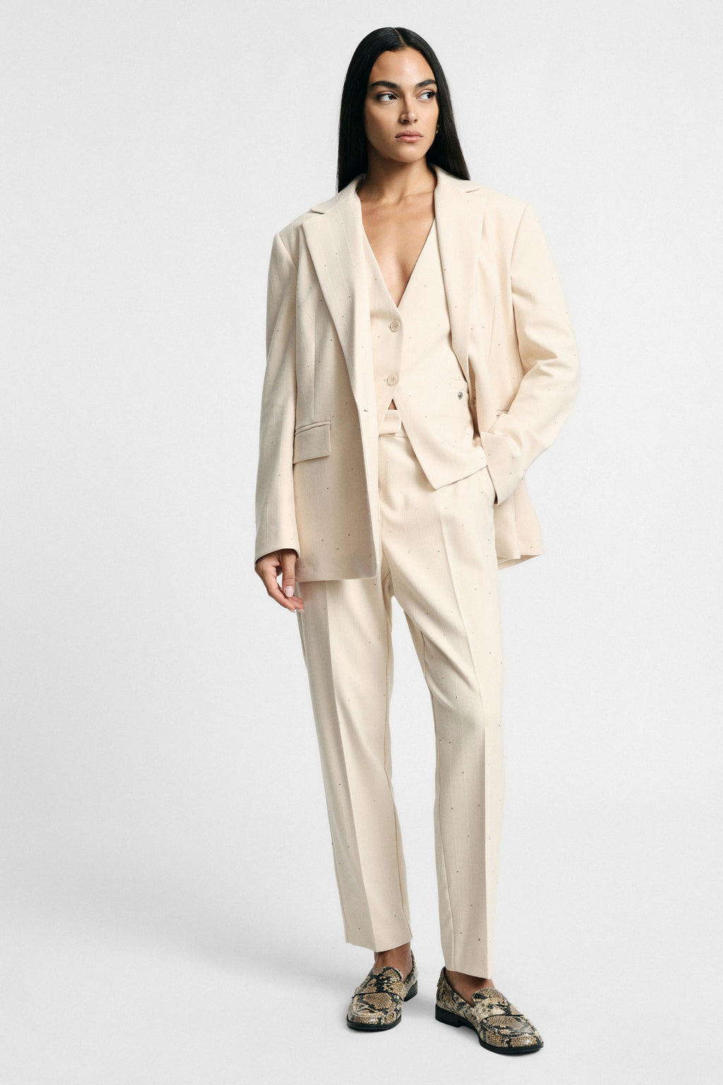 Pantaloni a sigaretta sartoriali con motivo a righe Please  - Panna