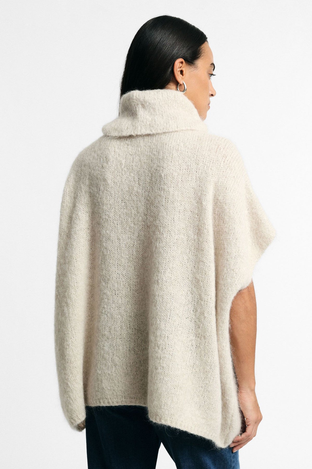 Maglione poncho collo alto silhouette ampia Please - Sabbia