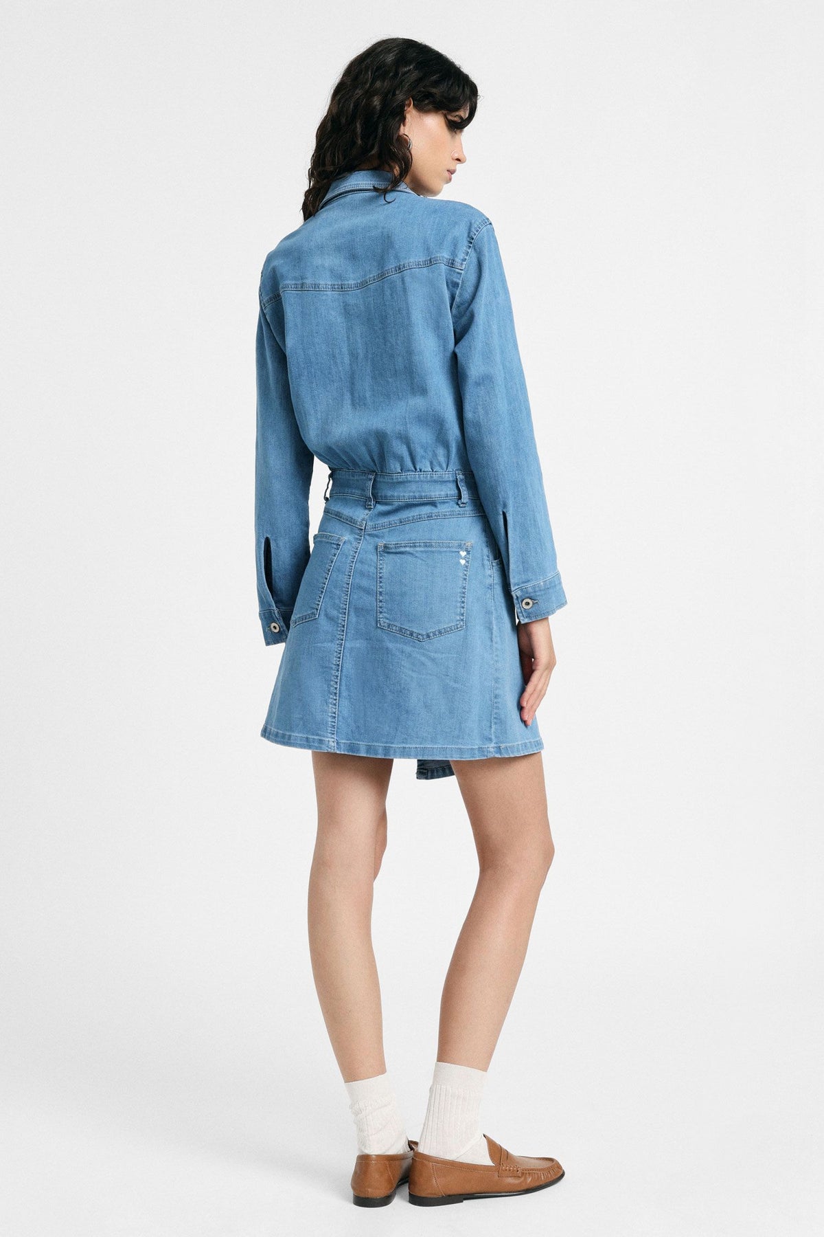 Abito corto con tasche frontali e bottoni Please - Blu Denim