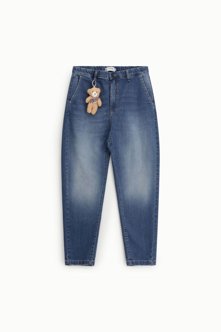 Jeans Please baggy fit con vita alta e portachiavi orsetto