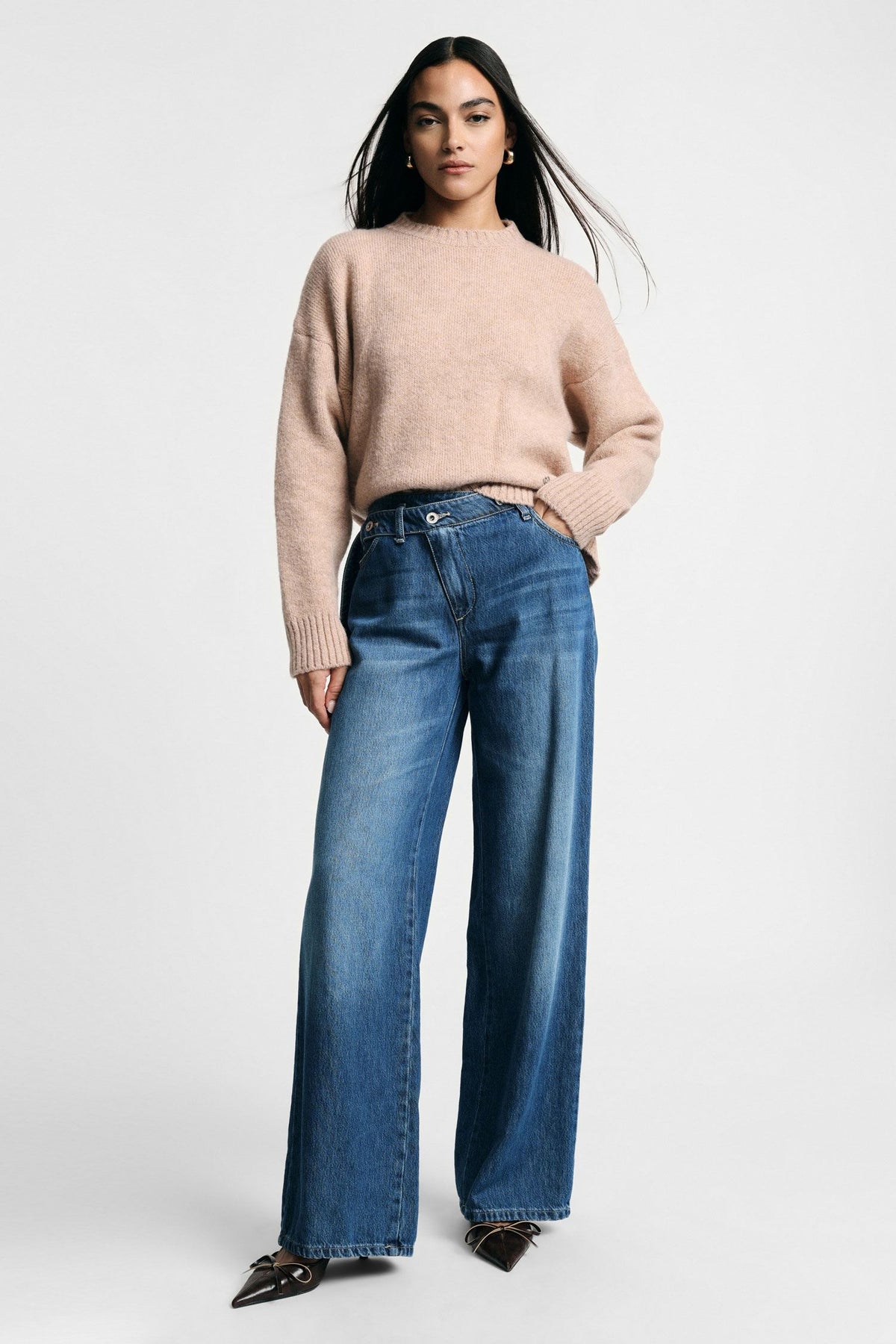 Jeans ampi con vita alta e cintura asimmetrica Please - Blu Denim