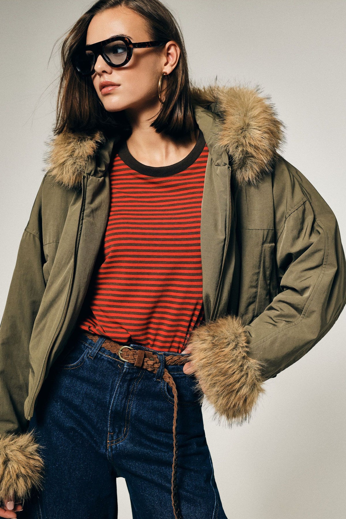 Parka corta con cappuccio e inserti in ecopelliccia Please - Verde