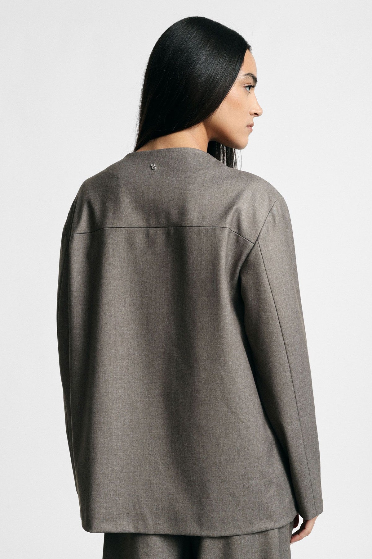 Blazer con chiusura a barre e tasche frontali Please - Tortora