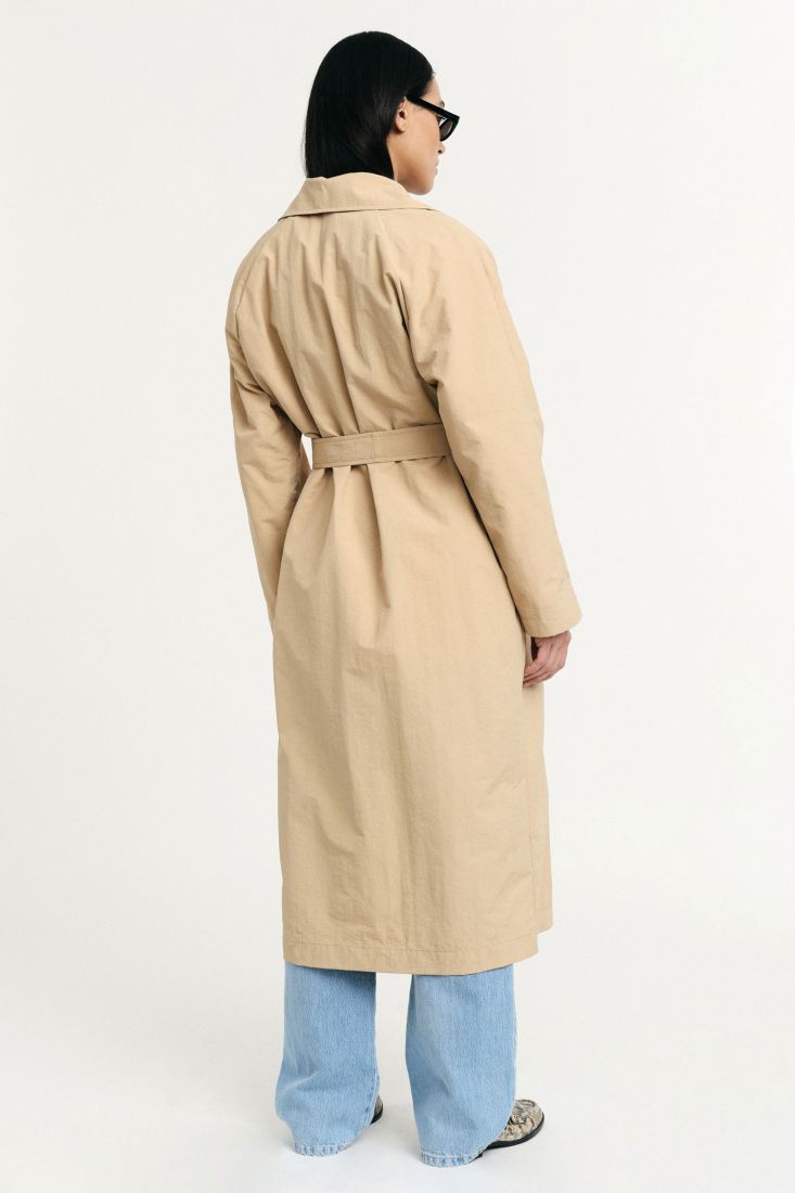 Trench coat lungo con cintura e bottoni - Biscotto