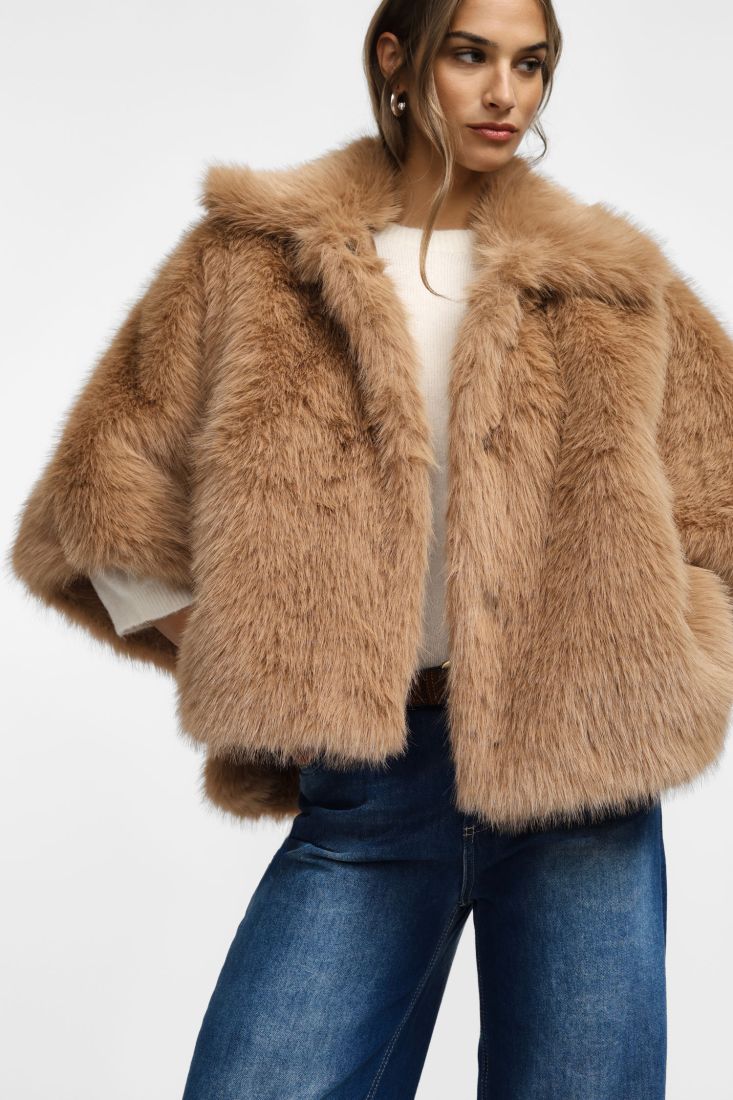 Giacca please corta in eco-fur morbida - Cammello