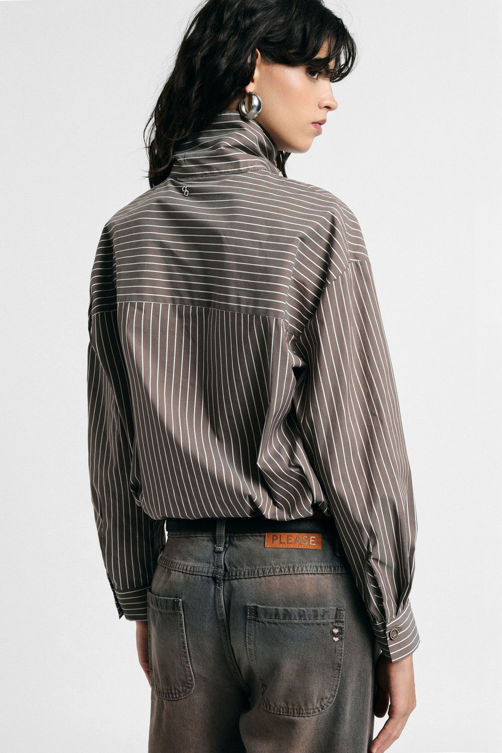 Camicia a righe collo alto bottoni asimmetrici Please - Moro