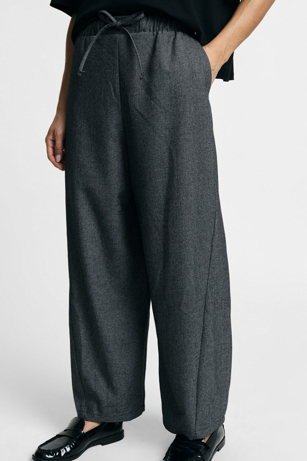 Pantaloni palazzo vita alta con coulisse - Nero