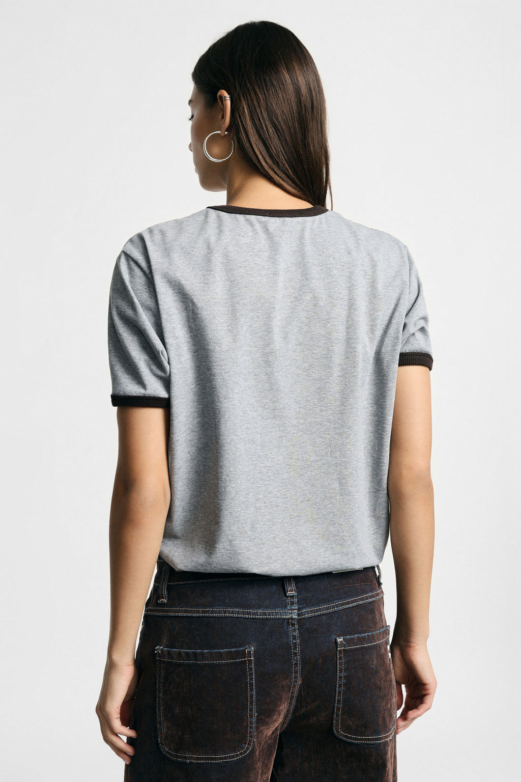 T-shirt girocollo con profili a contrasto Please - Grigio/Moro