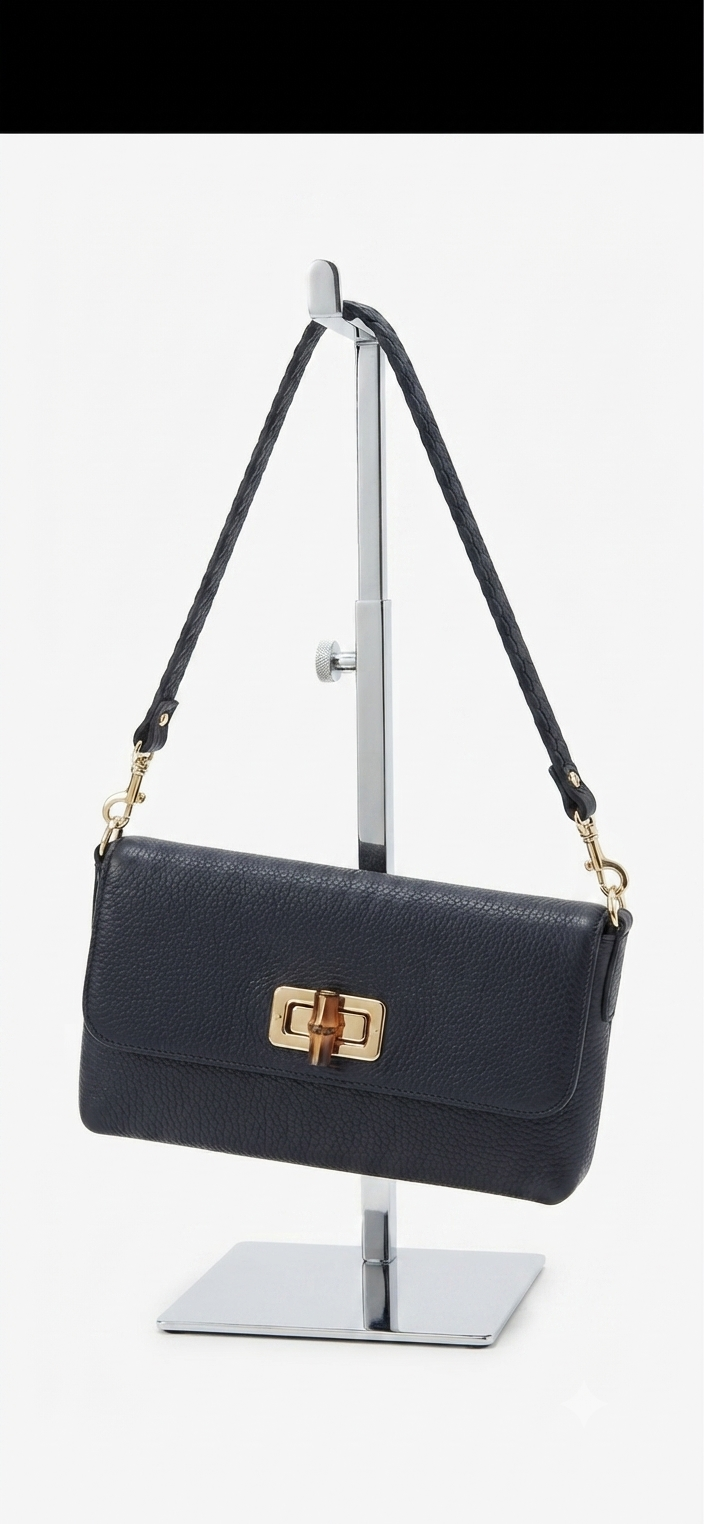 Mini Bag in Pelle Martellata con Chiusura Bamboo- nera