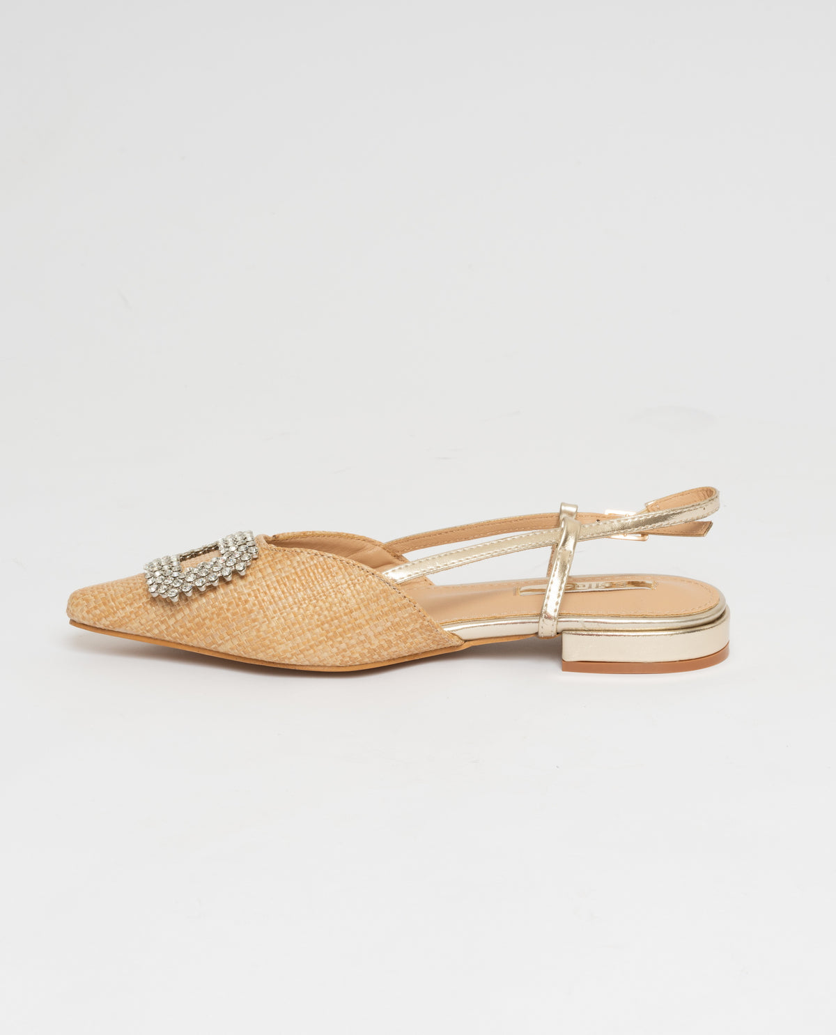 Scarpa bassa slingback in simil paglia con fibbia in strass - oro