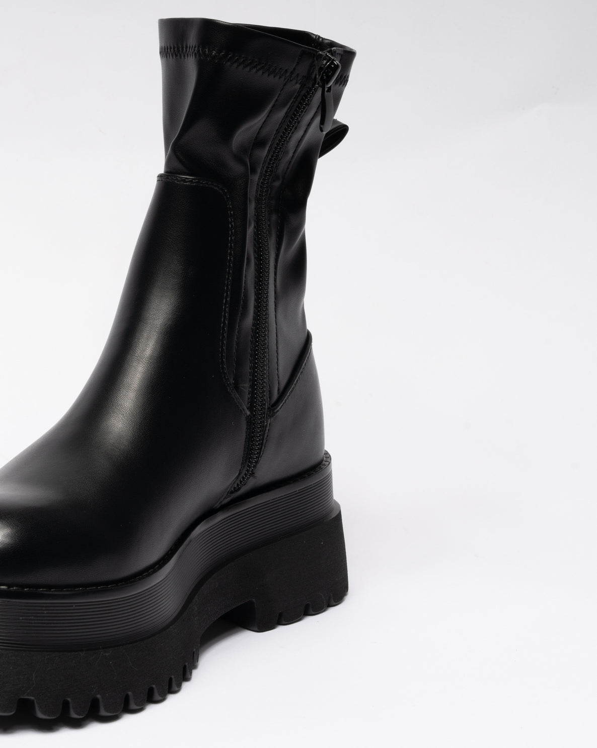 immagine-2-sstore-stivaletto-biker-gambale-basso-nero-stivaletti-788-2_nero