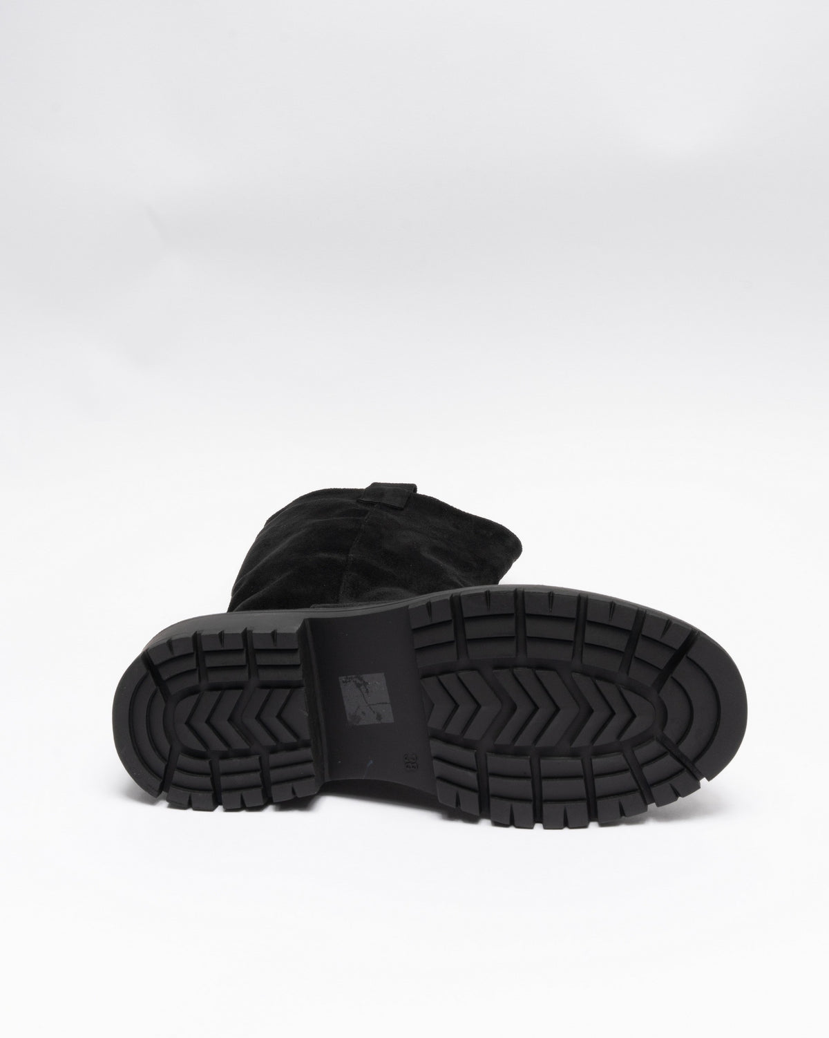 immagine-5-sstore-stivaletti-in-ecocamoscio-a-punta-tonda-nero-stivaletti-d8195_black