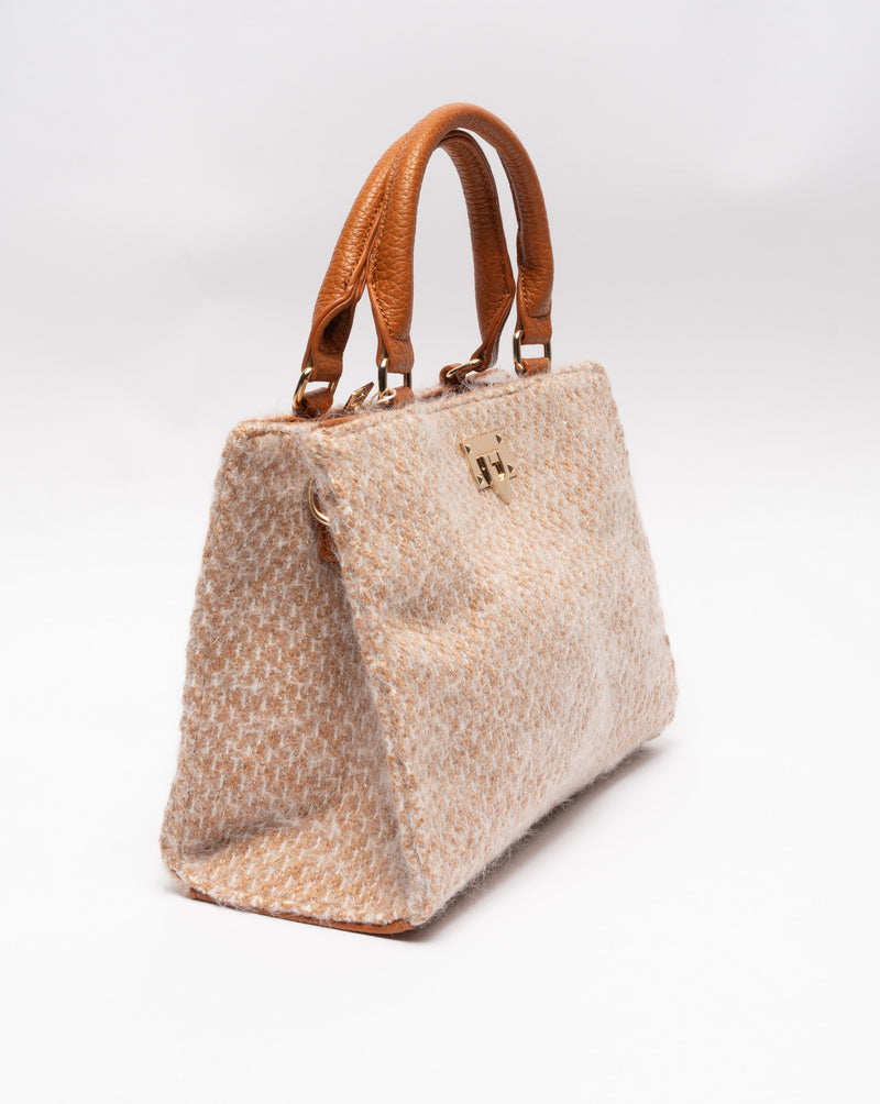 immagine-2-sstore-borsa-a-mano-effetto-boucle-cammello-borse-bolso_cammello