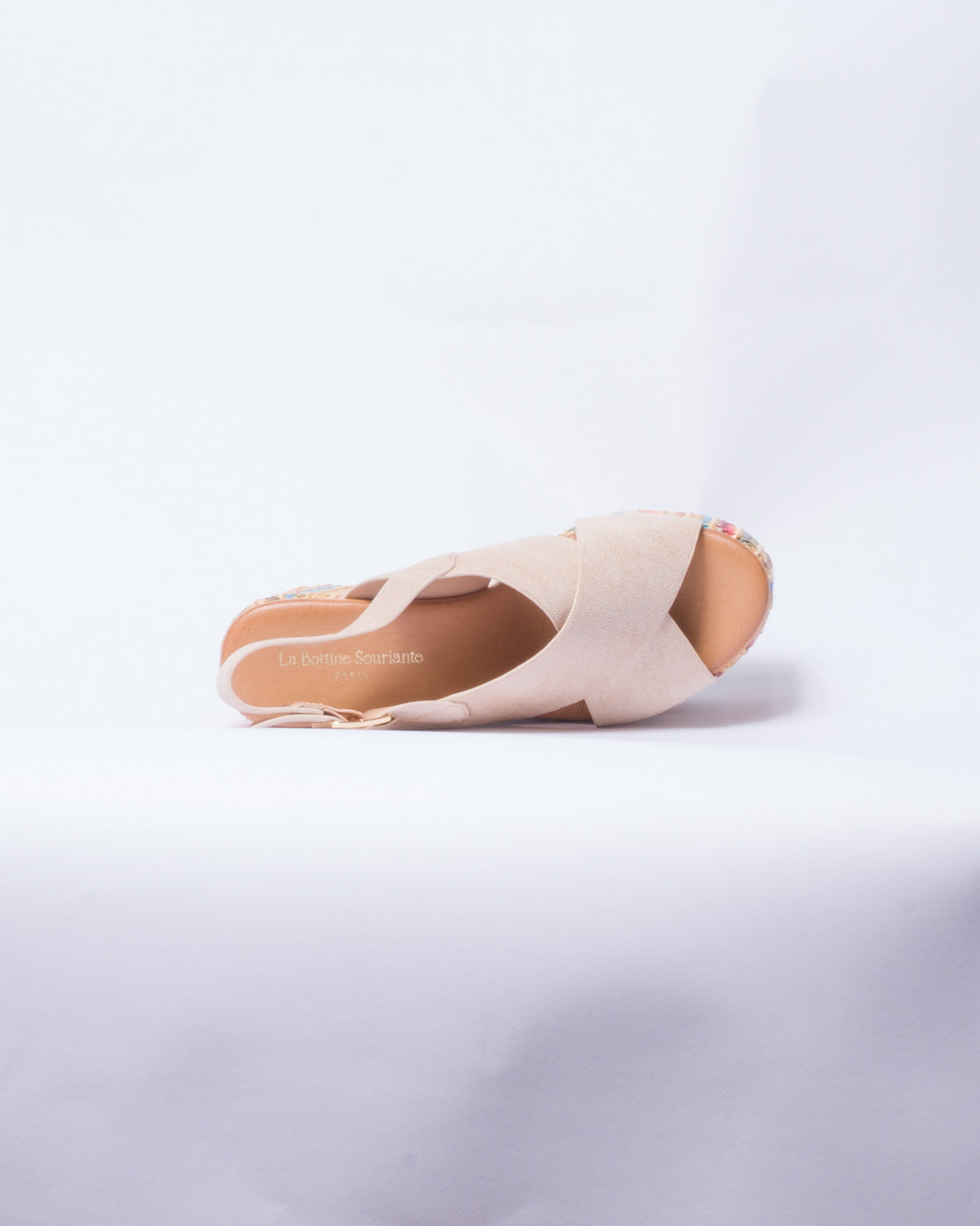 Sandalo con zeppa lavorata multicolor - Beige