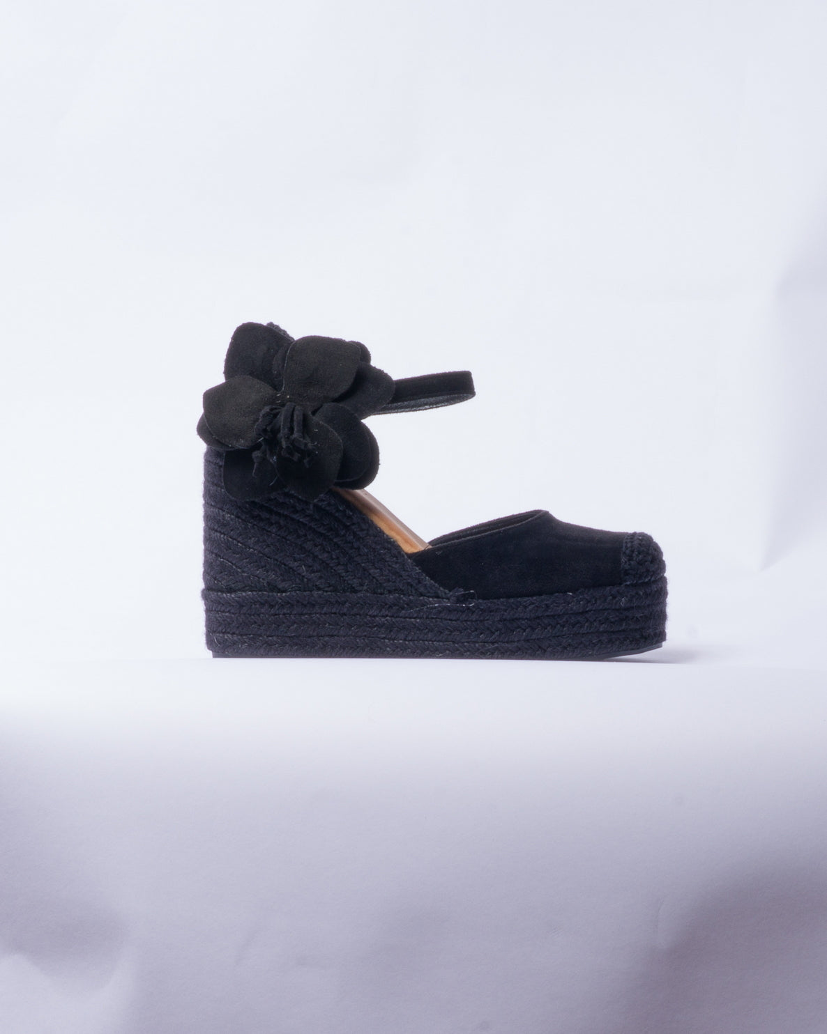 Zeppa in Camoscio con Fiore - Nero