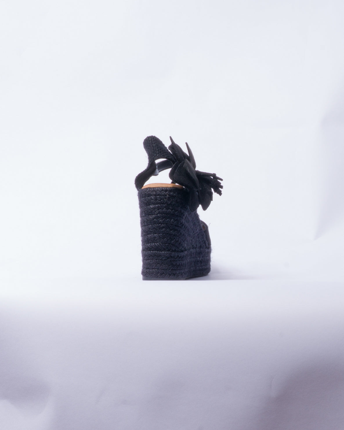 Zeppa in Camoscio con Fiore - Nero
