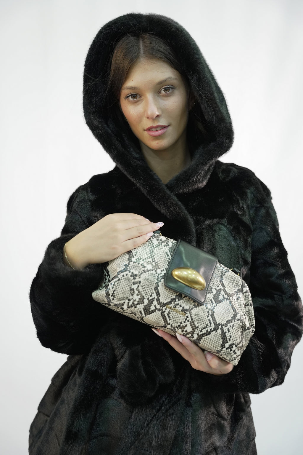 Borsa Clutch Giò Cellini con Dettaglio Gioiello Dorato e Tracolla - Pitonata