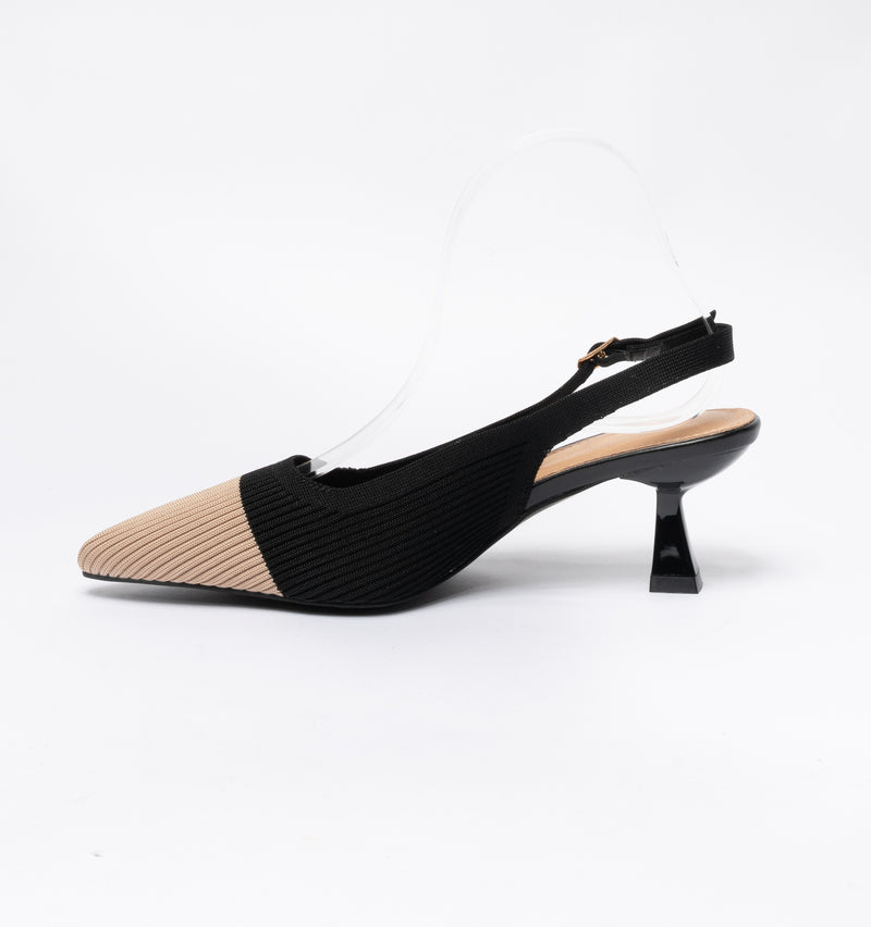 Slingback a punta in tessuto elastico- Nero
