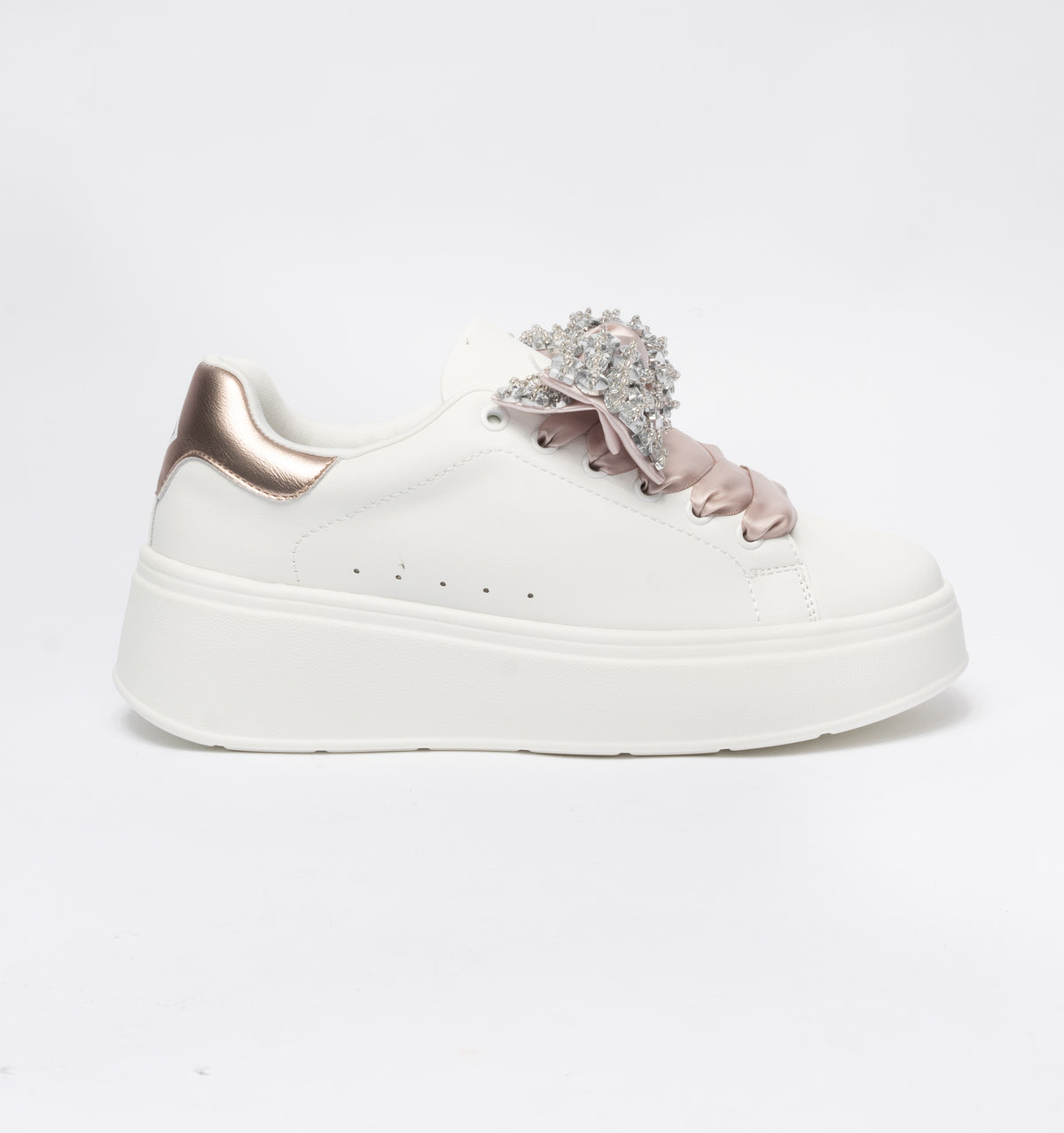 Sneakers Gold & Gold con fiocco raso champagne e pietre gioiello - Bianco
