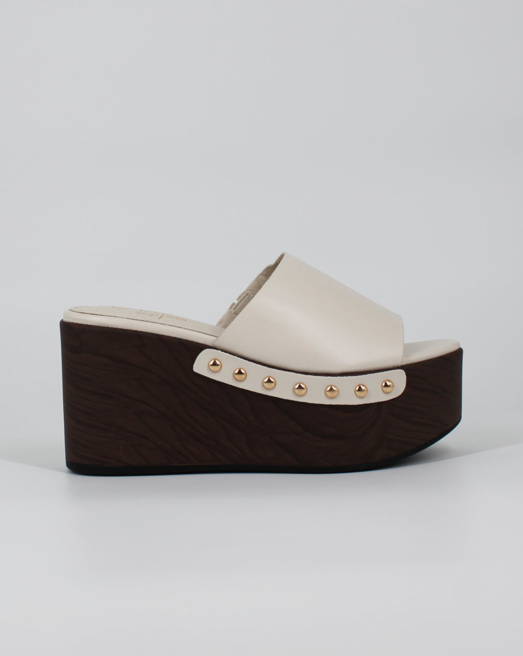 Sabot Platform con Dettagli Borchie – Beige