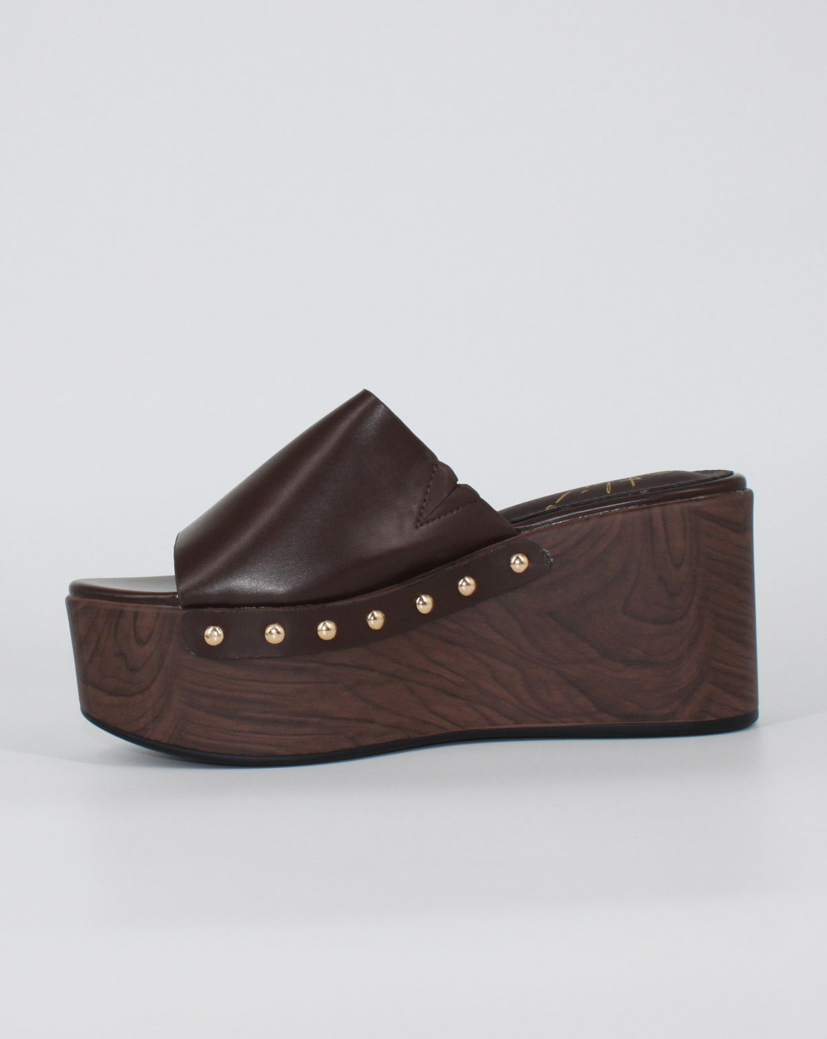 Sabot Platform con Dettagli Borchie – Marrone Cioccolato