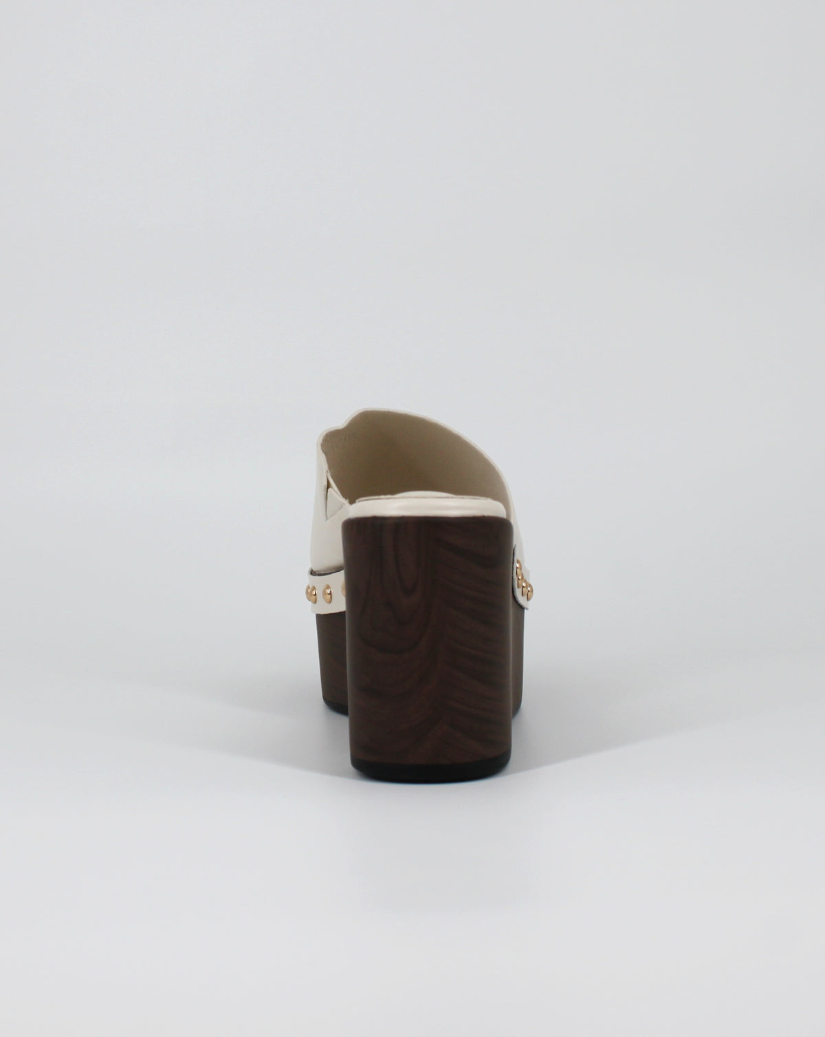 Sabot Platform con Dettagli Borchie – Beige