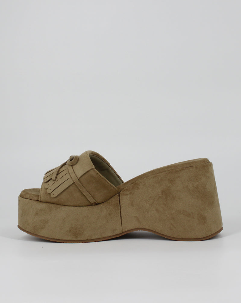 Sabot Platform Scamosciato con Frange e Fiocco – Verde
