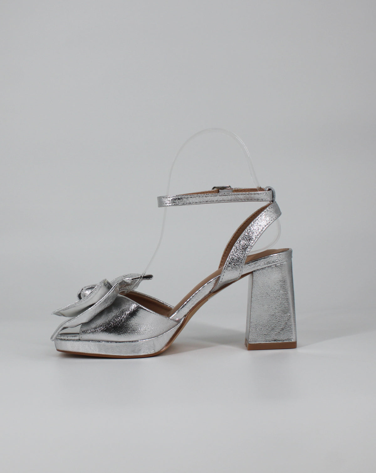 Sandalo Platform in Ecopelle Metallizzata con Maxi Fiocco – Argento