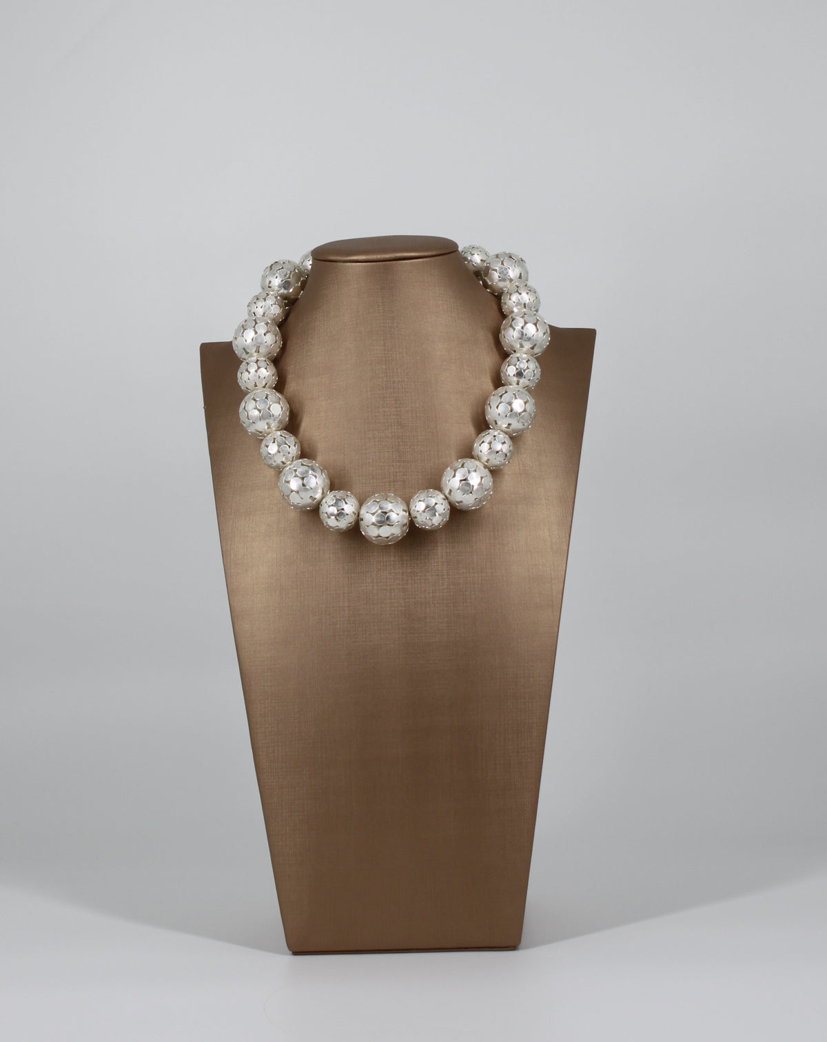 Collana Girocollo a Sfere Traforate - Argento