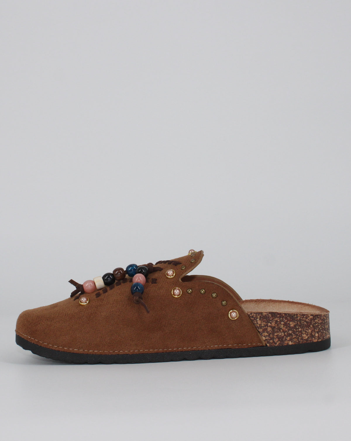 Sabot Flat in Suede con Dettagli Boho-Chic - Camel