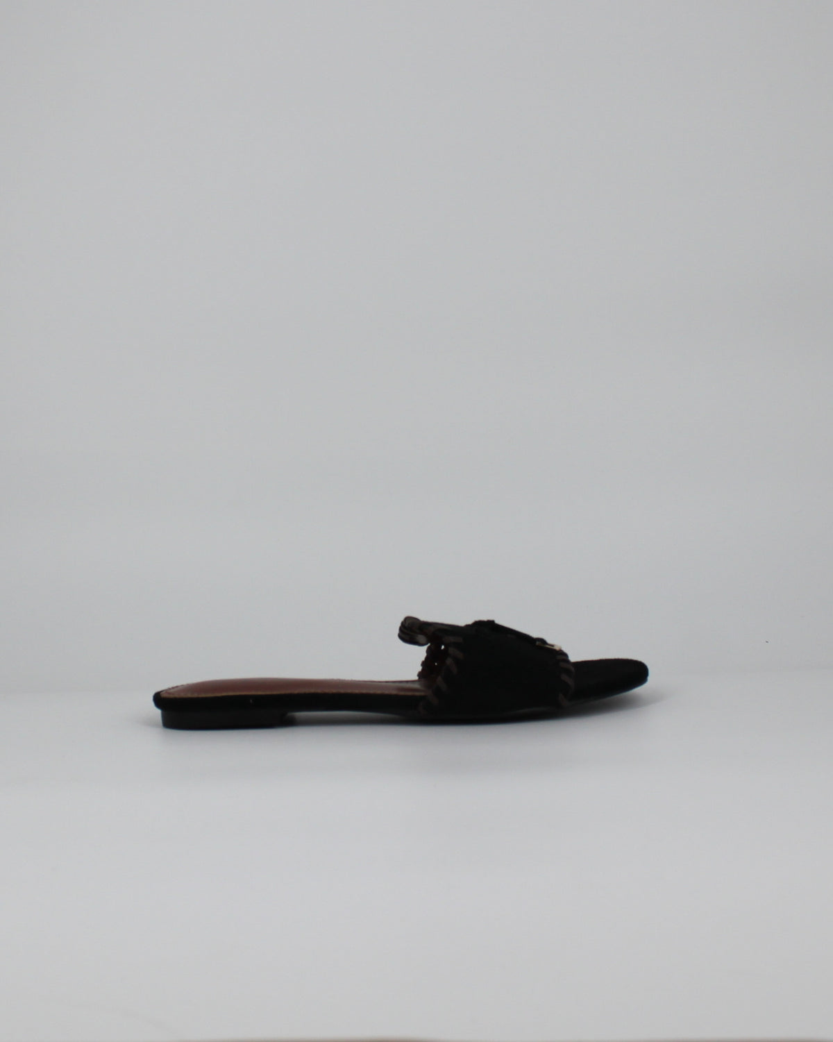 Sandalo flat in camoscio - Nero