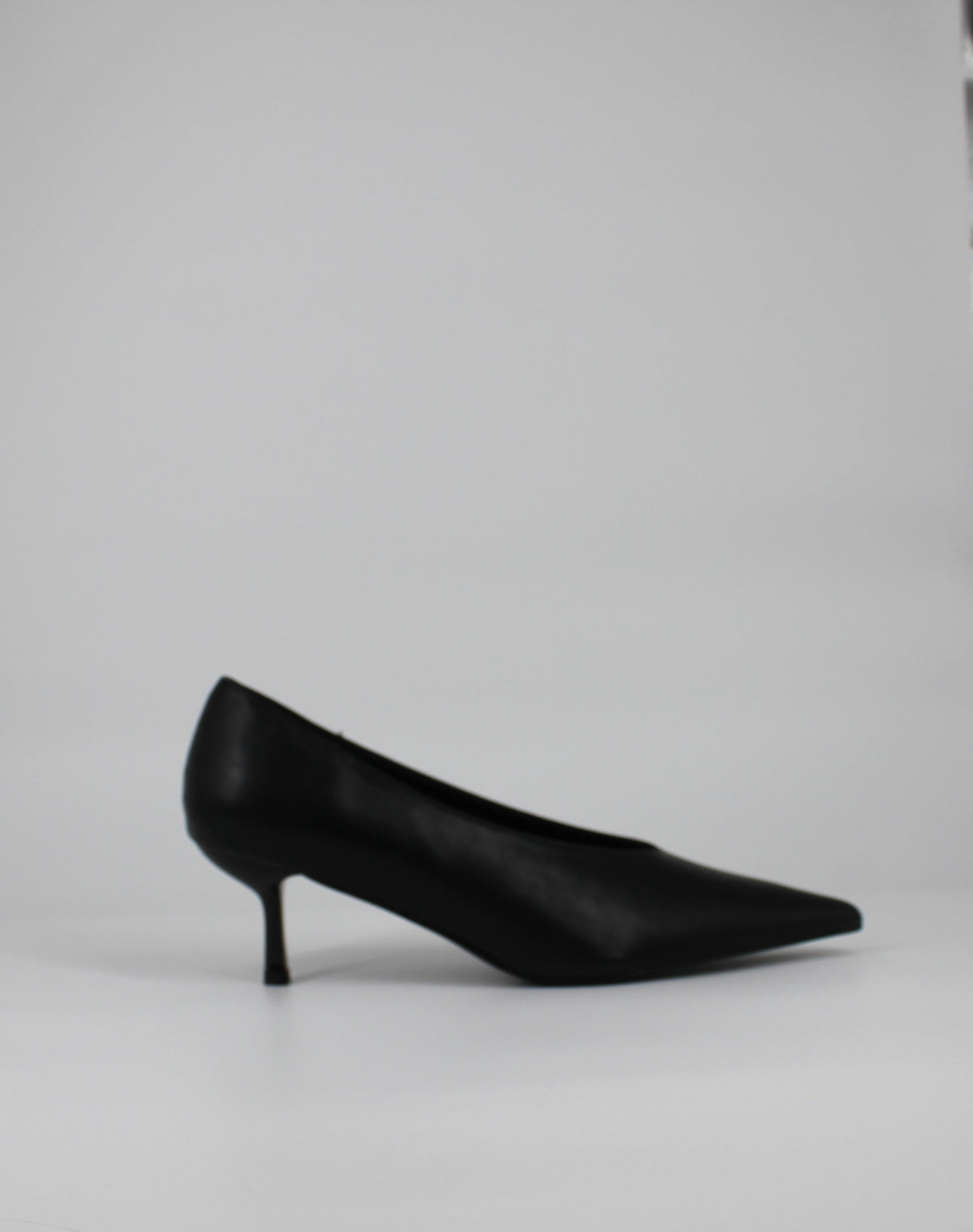 Décolleté  Eleganti a Punta con Tacco a Spillo - Nero