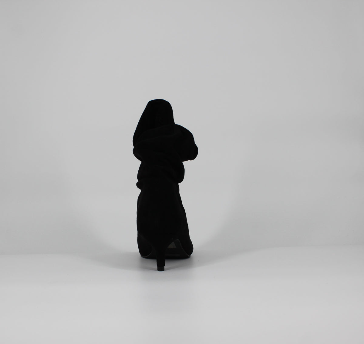 Tronchetto Donna Scamosciato con Punta e Tacco Basso -  Nero
