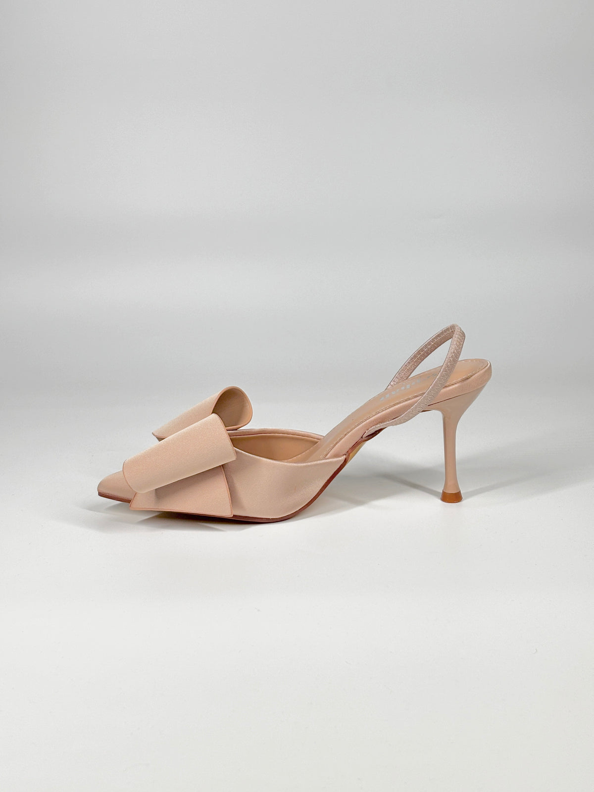 Décolleté Slingback con Fiocco Scultoreo – Champagne