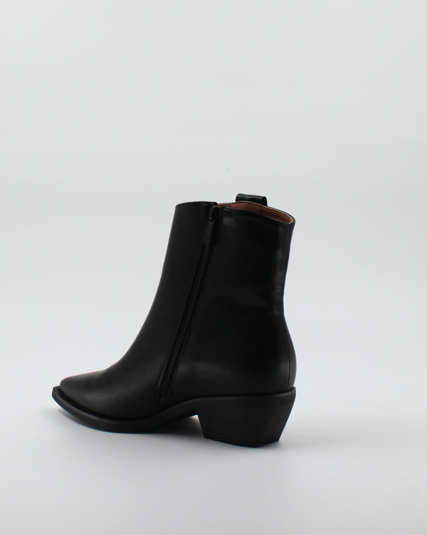 Stivaletto Camperos Texano in Ecopelle Liscia Nero