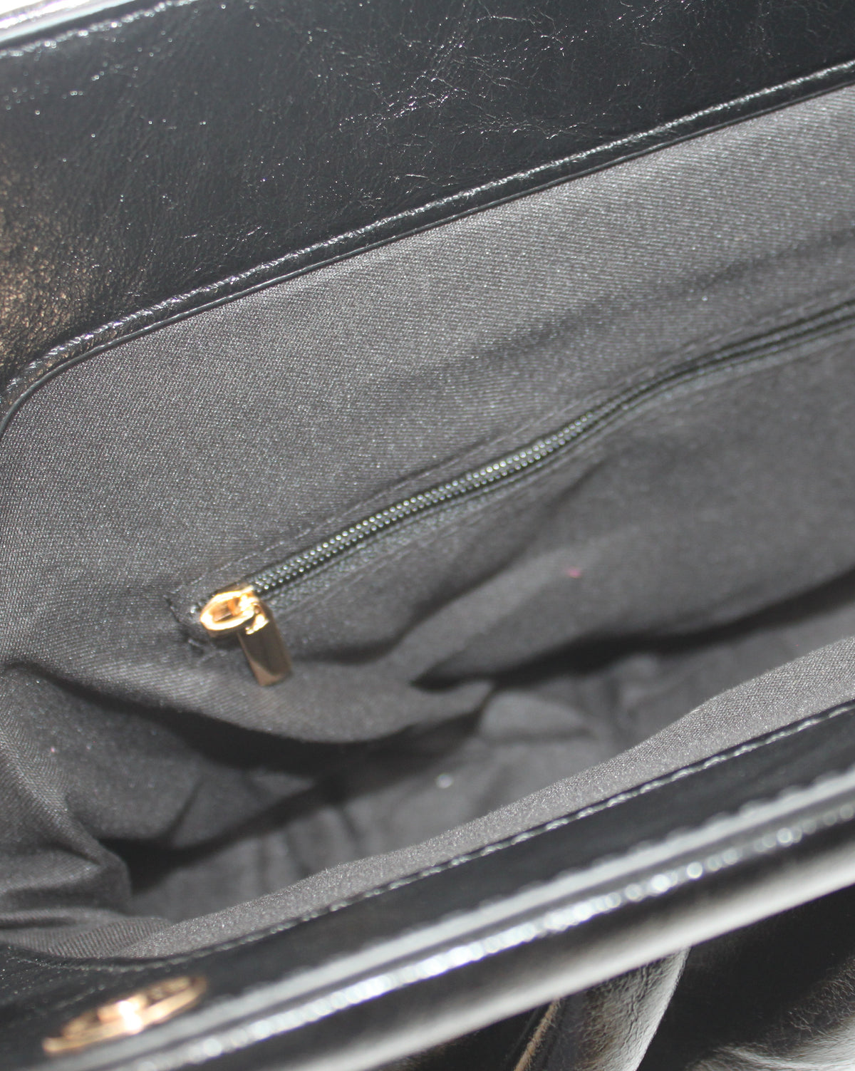 Borsa Pochette / Clutch Morbida Plissé in Similpelle Lucida con Tracolla - Nero