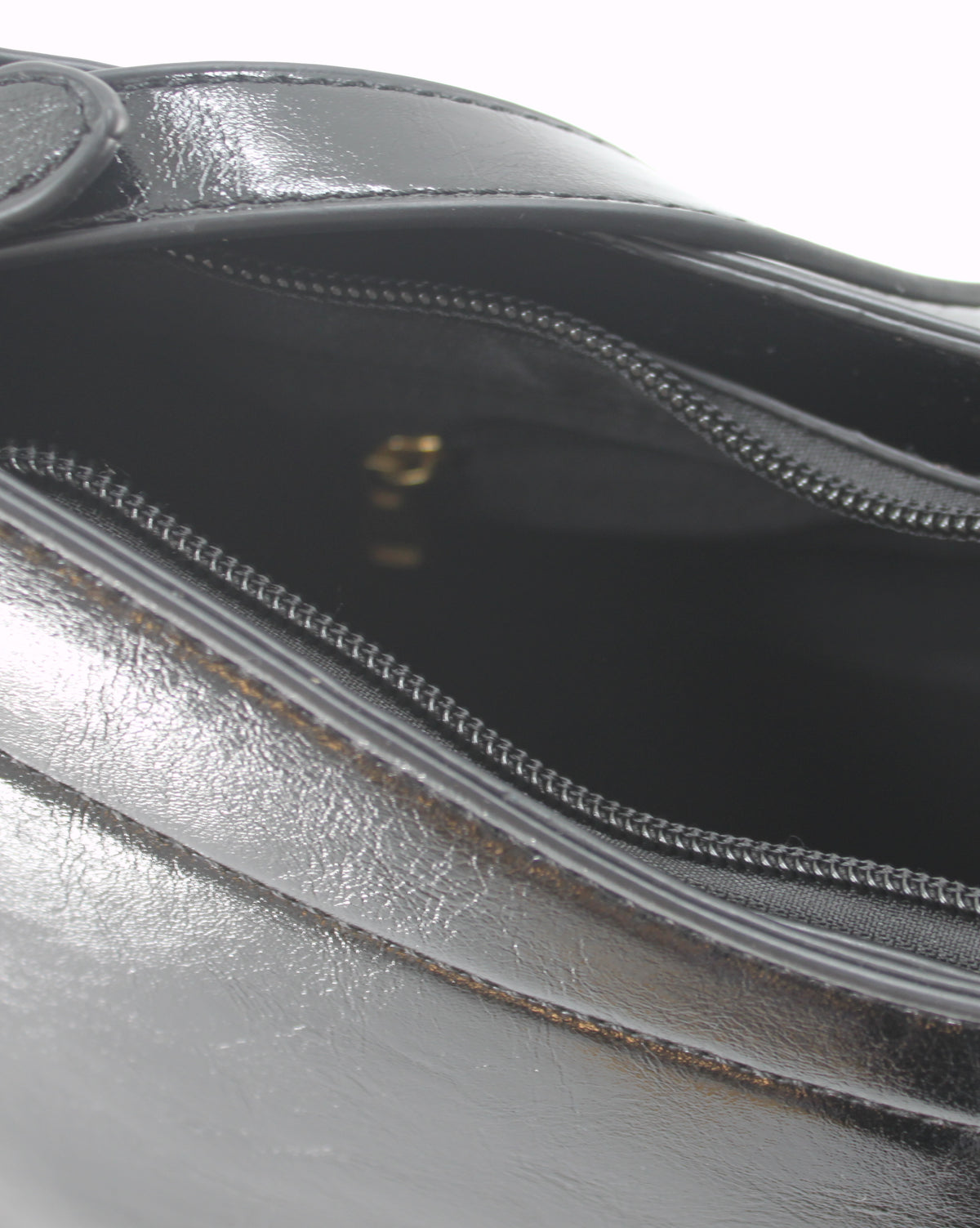 Borsa a Spalla / Tracolla Sottobraccio in Similpelle Lucida con Fibbie Laterali - Nero