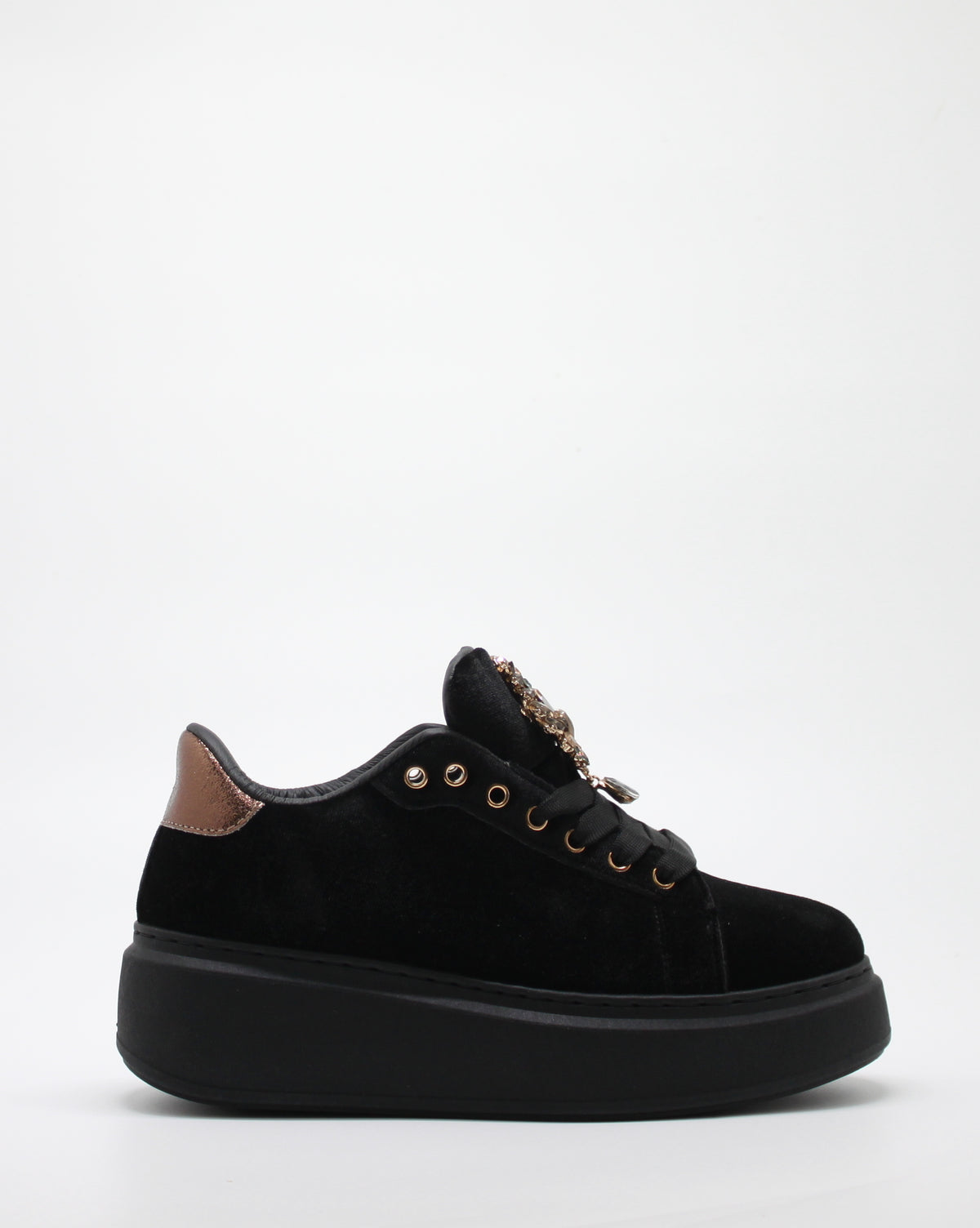 Sneakers Platform in Velluto Nero con Spilla Gioiello