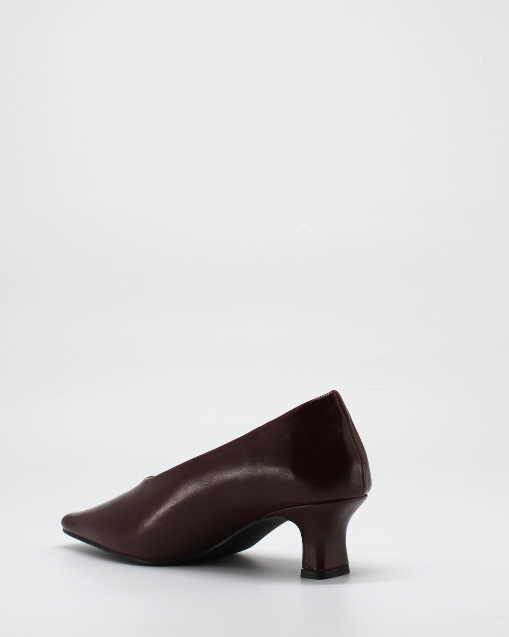 Scarpa Décolleté con Tacco Medio squadrato e Punta Sfilata - Bordeaux